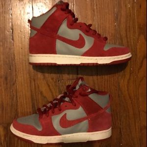 Nike sb dunk high UNLV sz 6 used deadstock